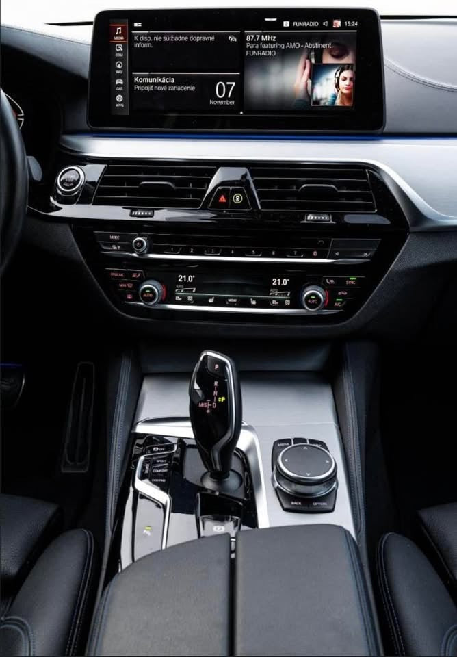 BMW Rad 5 Touring 520i mHEV A/T