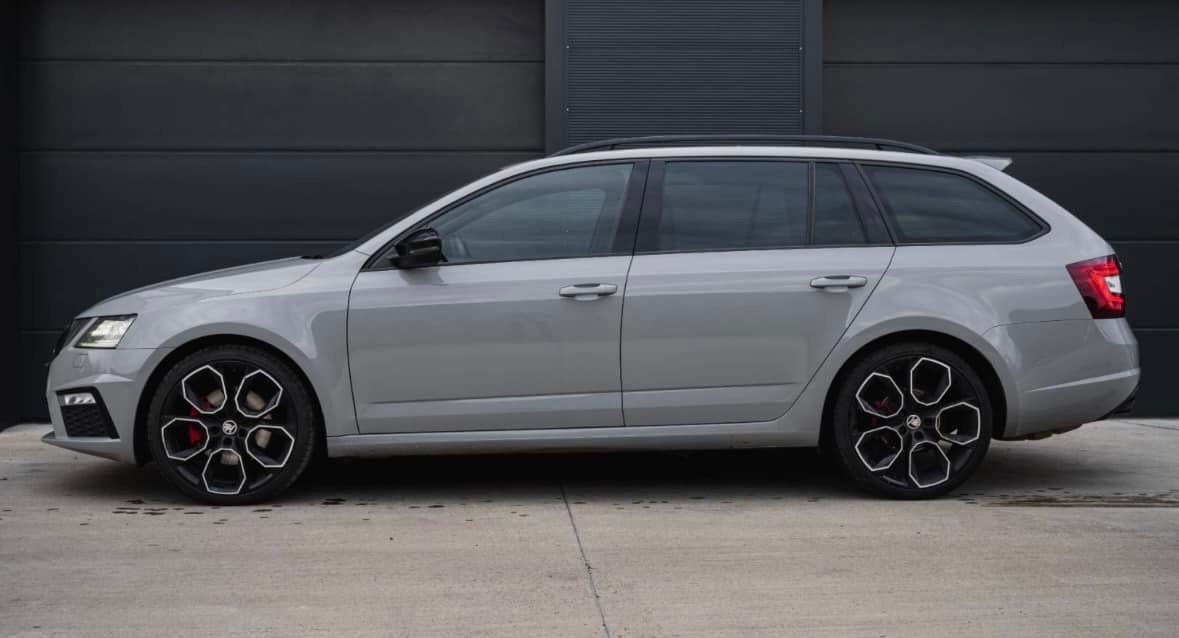 Škoda Octavia Combi 2.0 TDI RS DSG 4x4