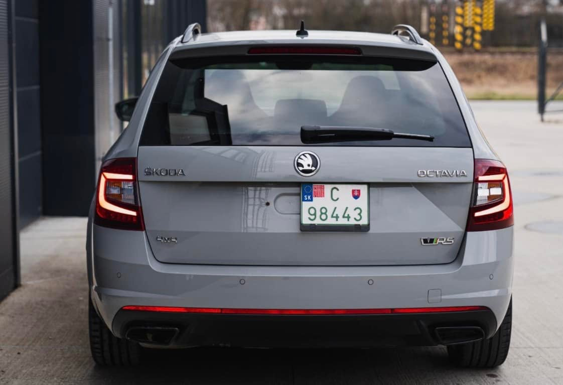 Škoda Octavia Combi 2.0 TDI RS DSG 4x4