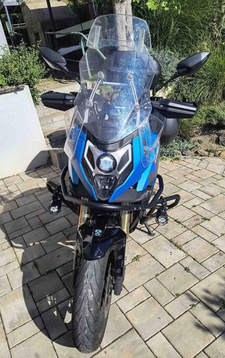 CF moto 650 MT