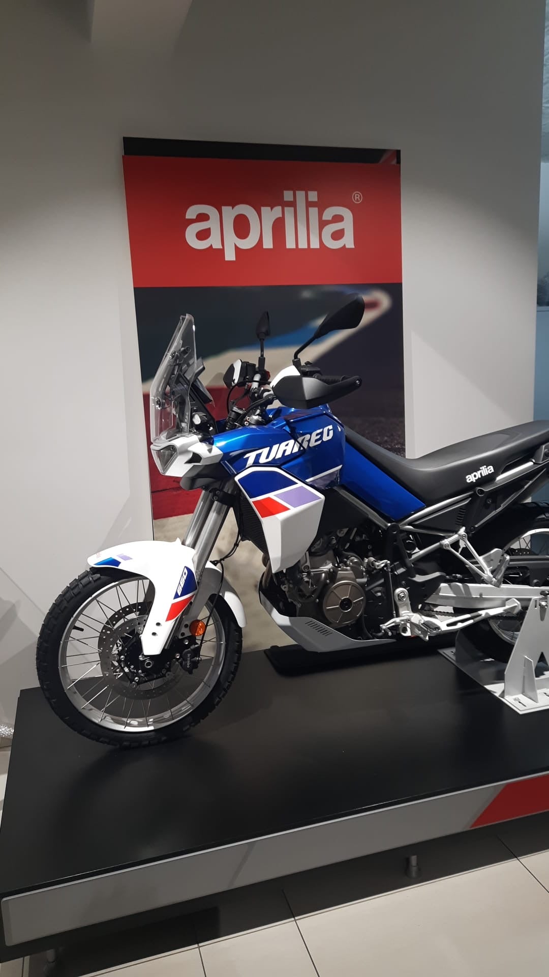 Aprilia Tuareg 660