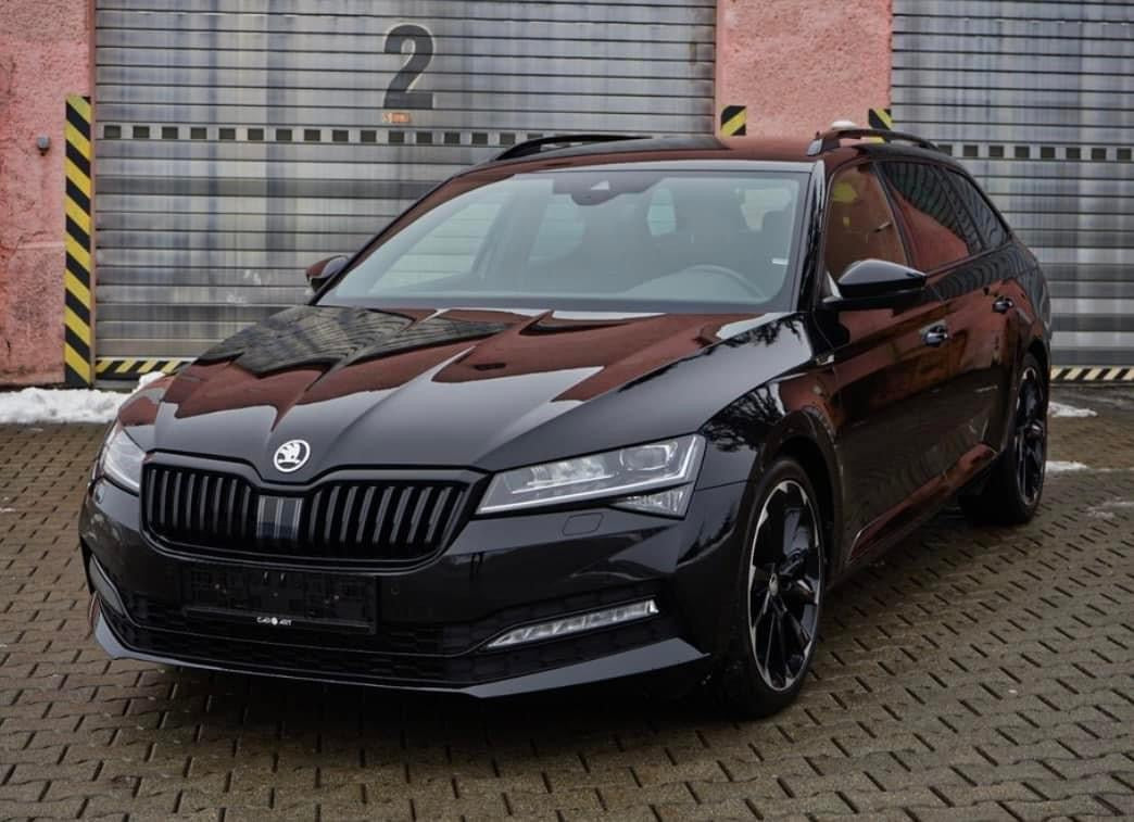 Škoda superb combi 2.0 TDI DSG 4x4 Sportline