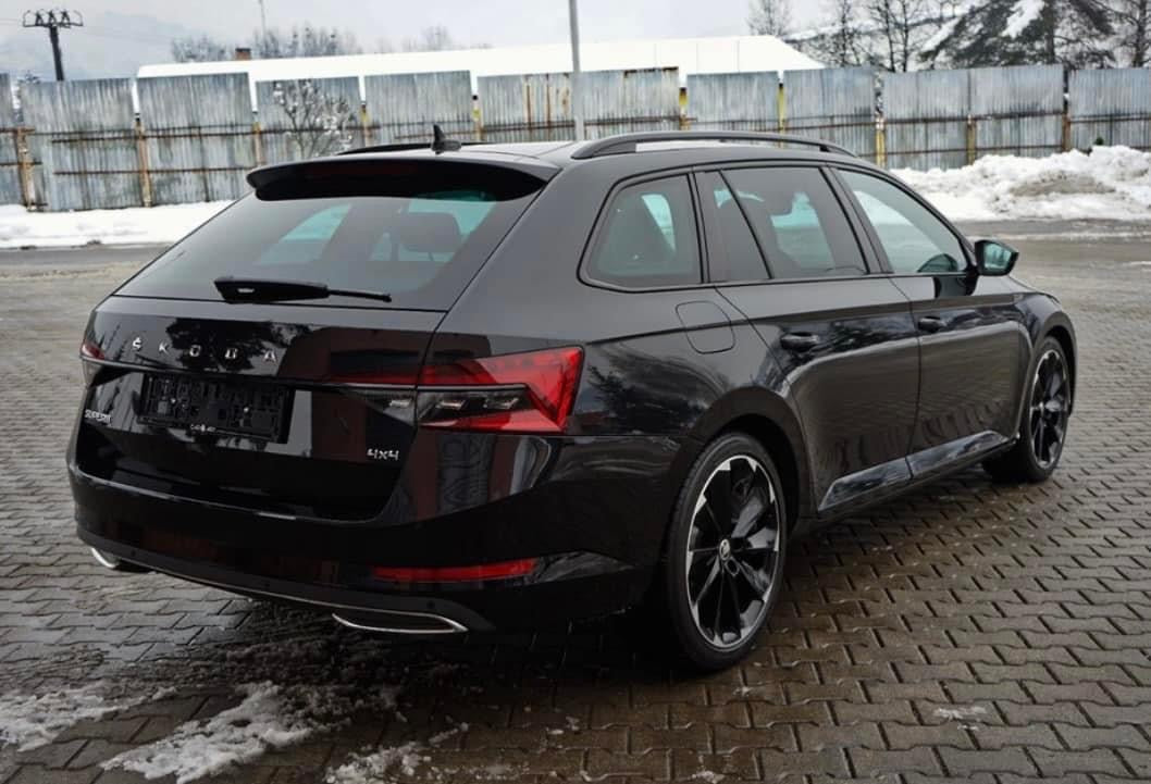 Škoda superb combi 2.0 TDI DSG 4x4 Sportline