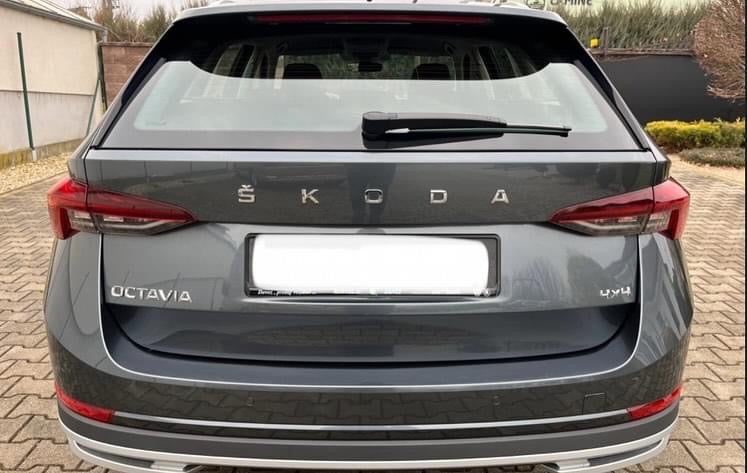Škoda Octavia Combi 2.0 TDI Scout 4x4 DSG