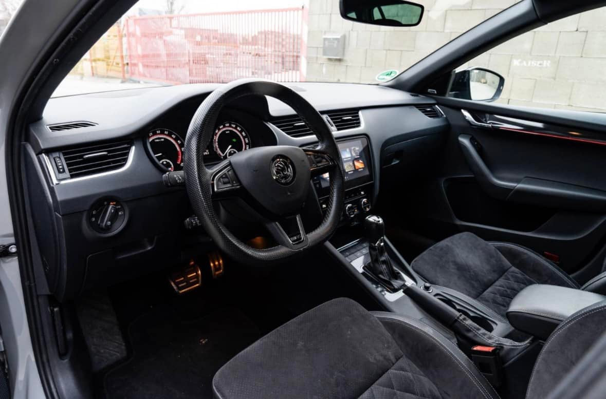 Škoda Octavia Combi 2.0 TDI RS DSG 4x4