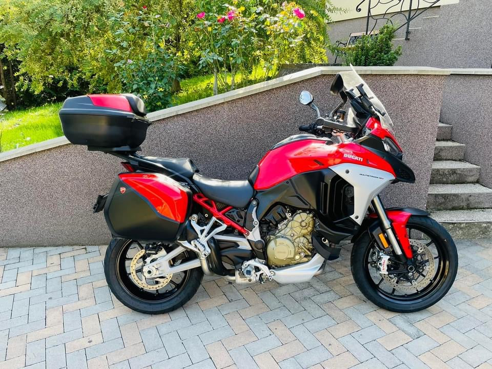 Ducati Multistrada V4 S Radar Travel