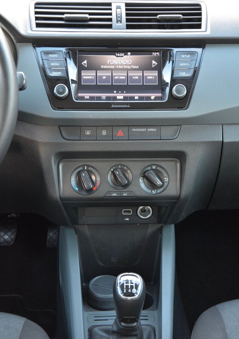 Škoda FABIA 1.0 Benzin Manual