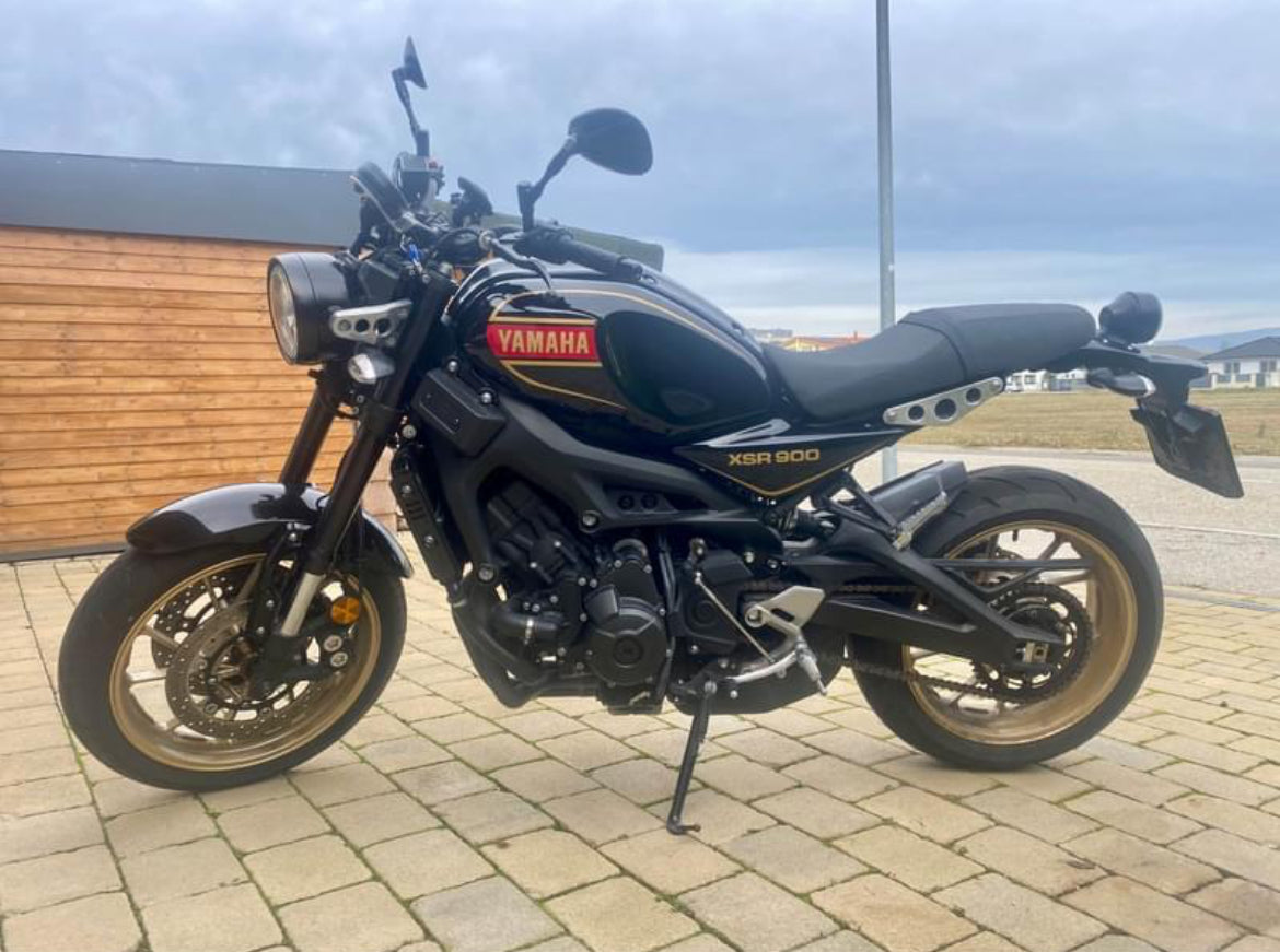 YAMAHA XSR 900SP