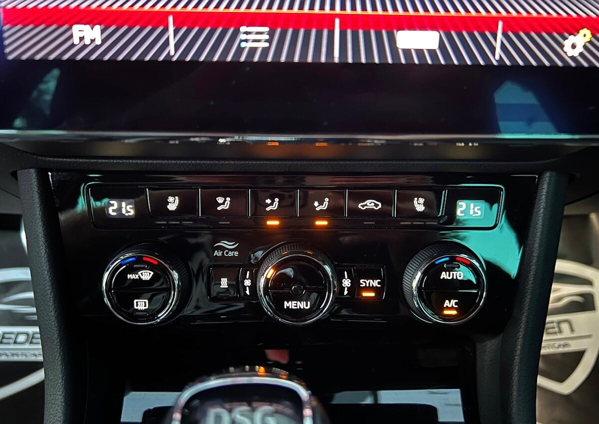 Škoda Superb Combi 2.0 TSI L&K 4x4 DSG