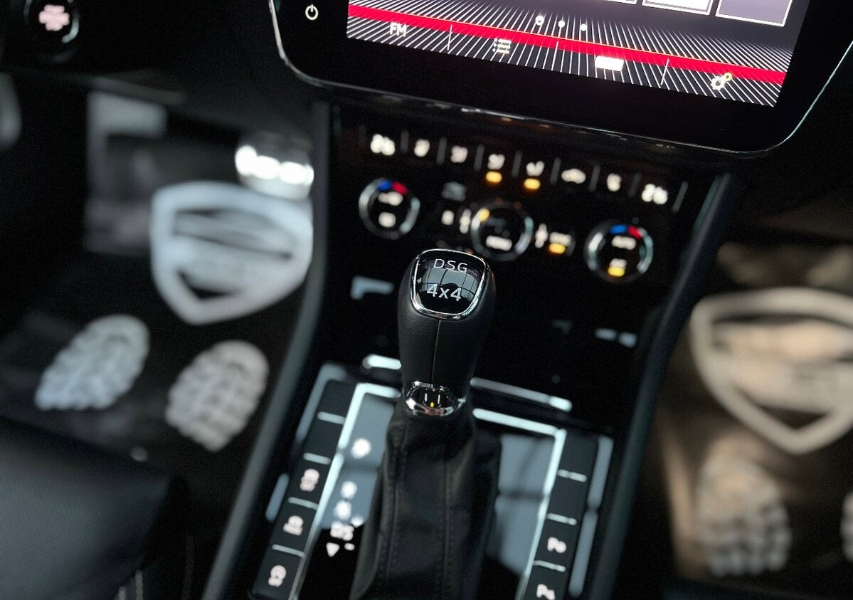 Škoda Superb Combi 2.0 TSI L&K 4x4 DSG