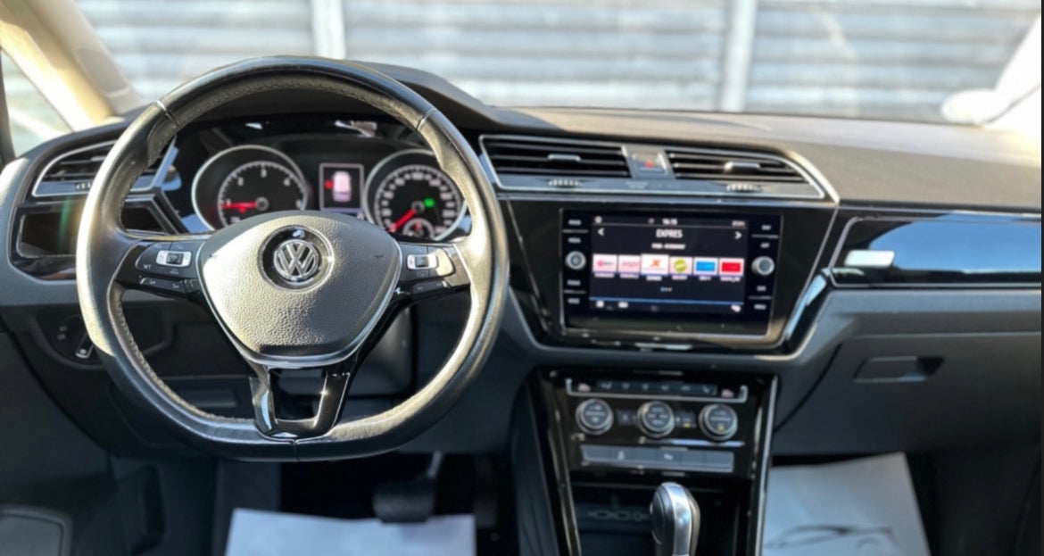 Volkswagen Touran 2.0 TDI DSG Highline