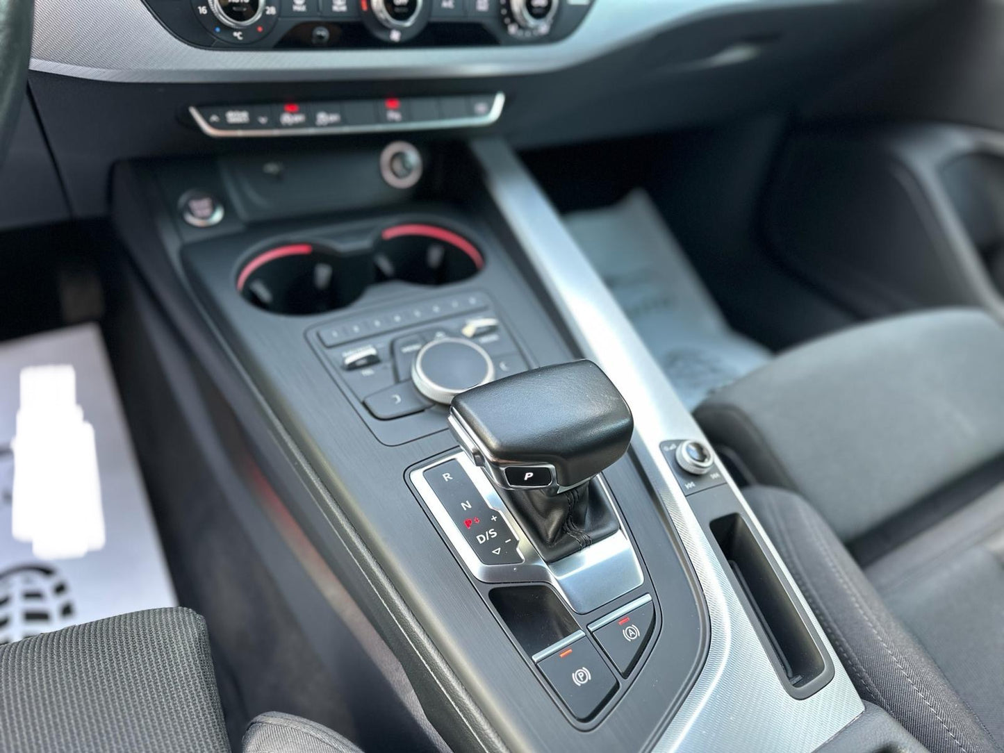 Audi A4 Avant 40 2.0 TDI quattro S tronic