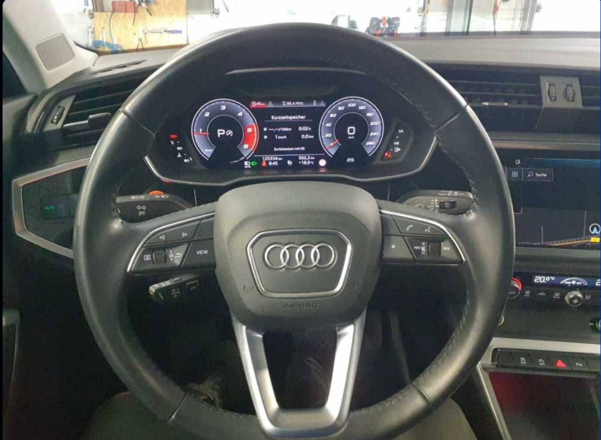 Audi Q3 35 2.0 TDI S line S tronic