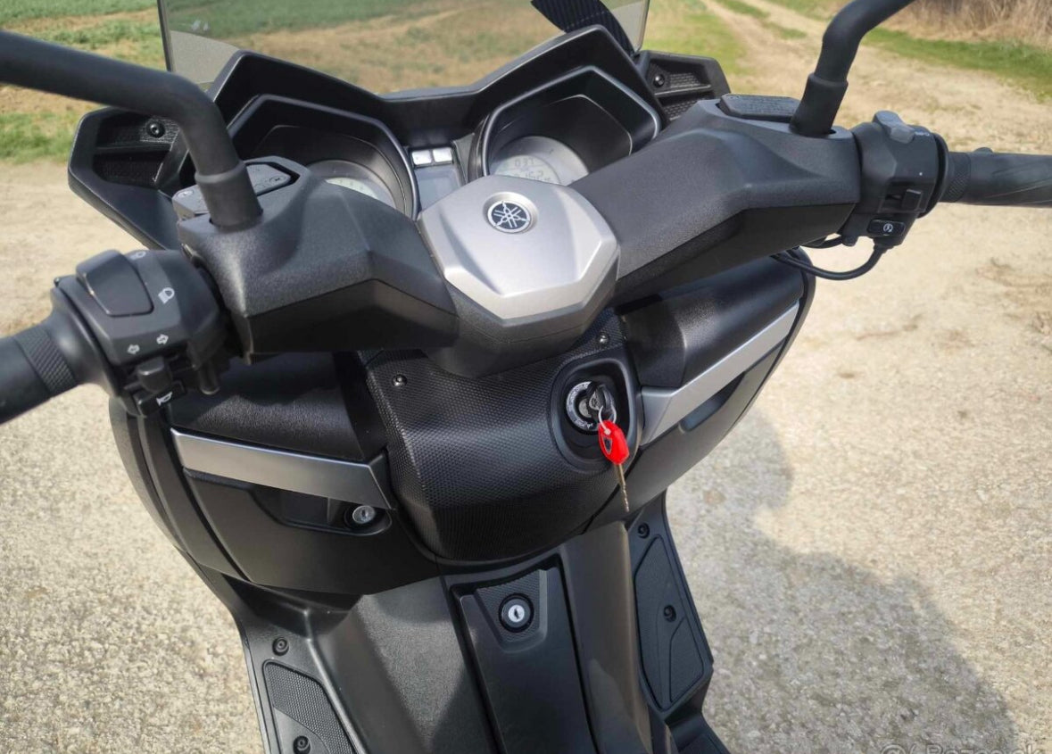 Yamaha x-max 125
