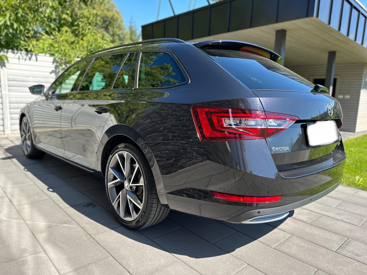 Škoda Superb Combi 2.0 TDI 190k 4x4 Sportline DSG
