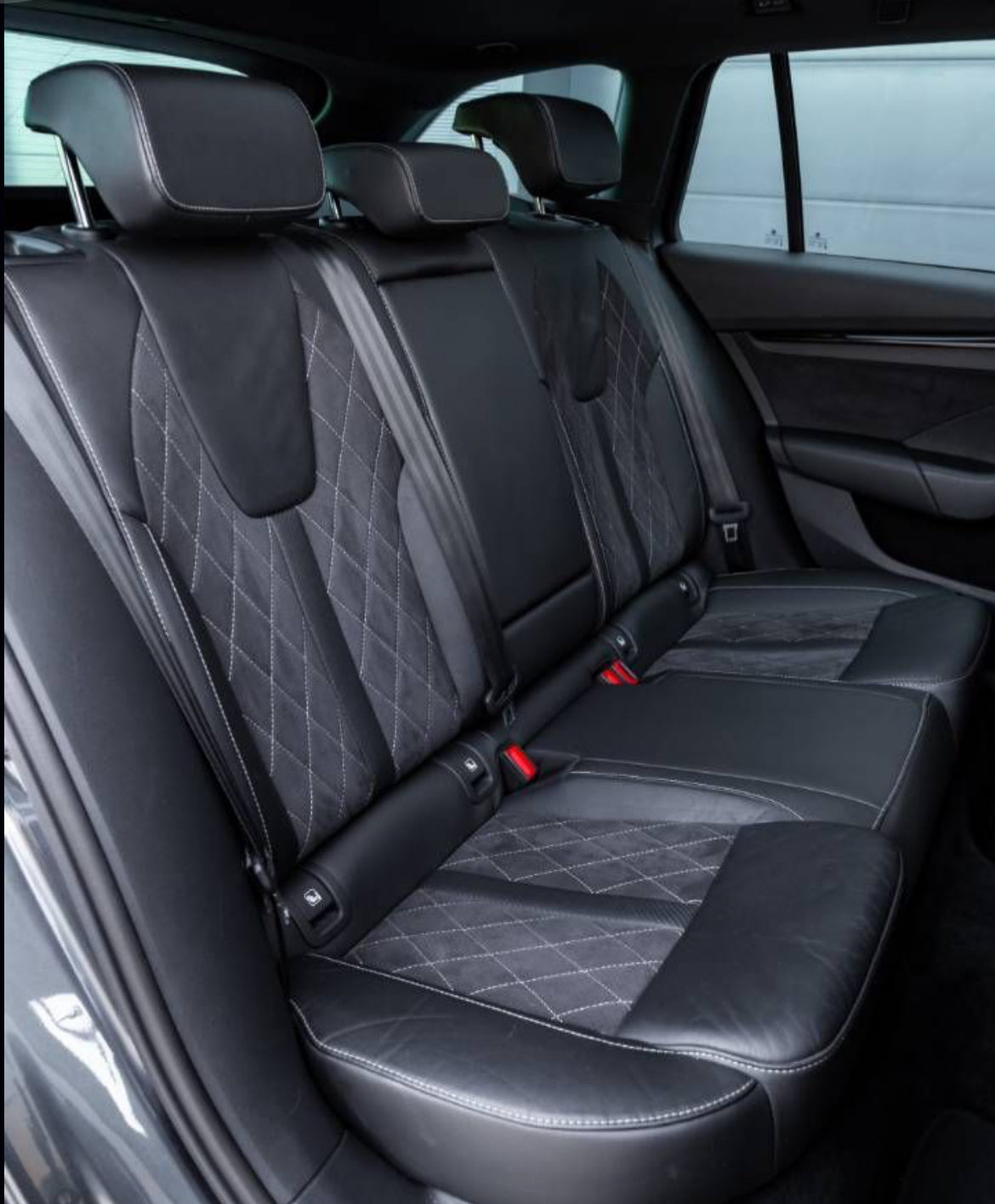 Škoda Octavia Combi 2.0 TSI RS DSG