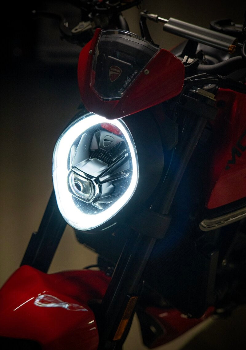 Ducati Monster + 937