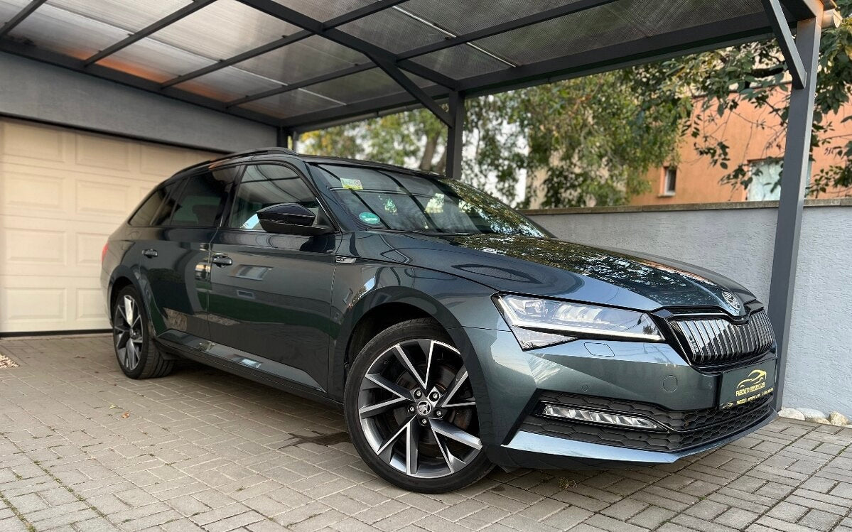 Škoda Superb Combi 1.4 TSI PHEV Sportline DSG