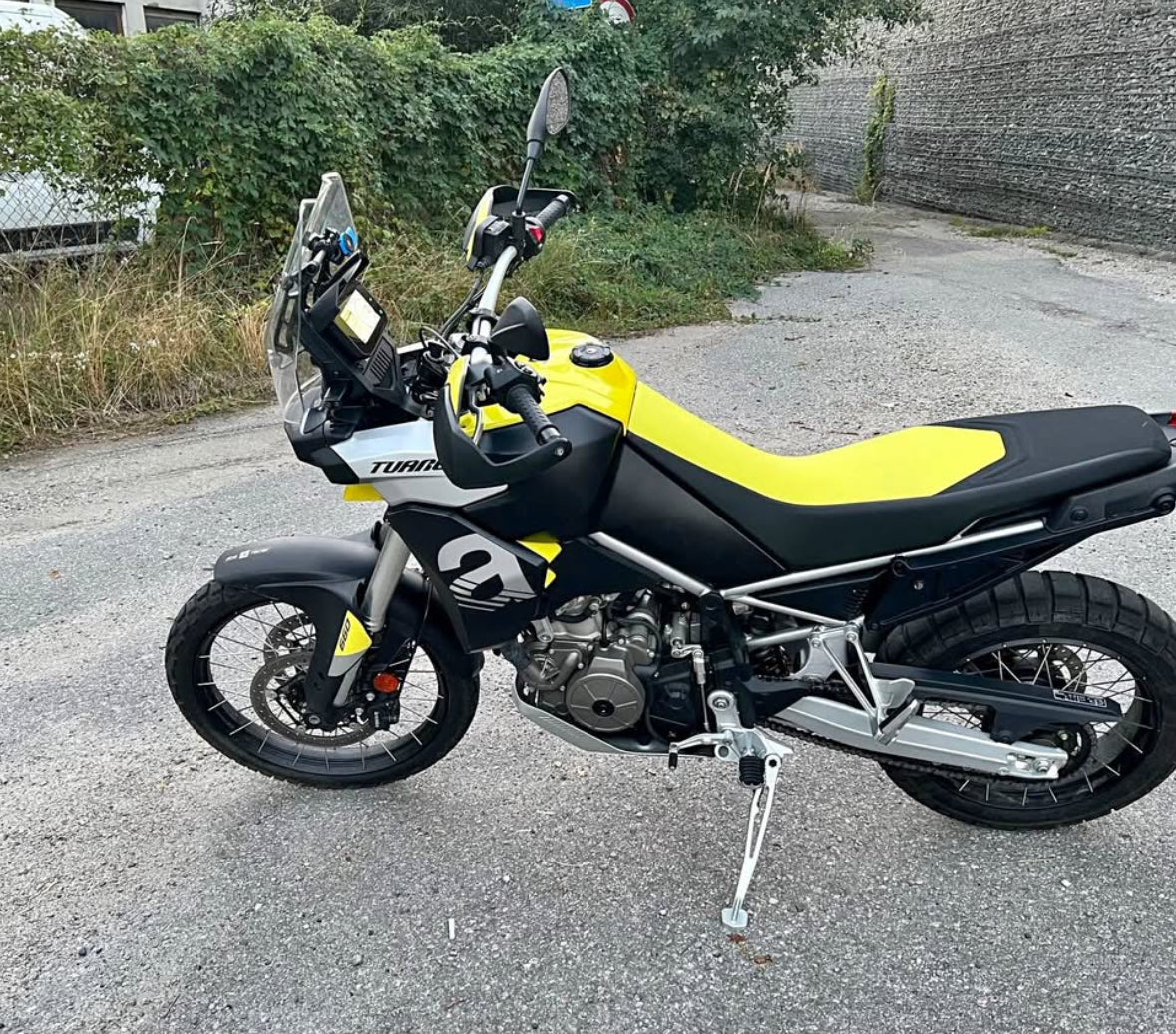 Aprilia Tuareg 660