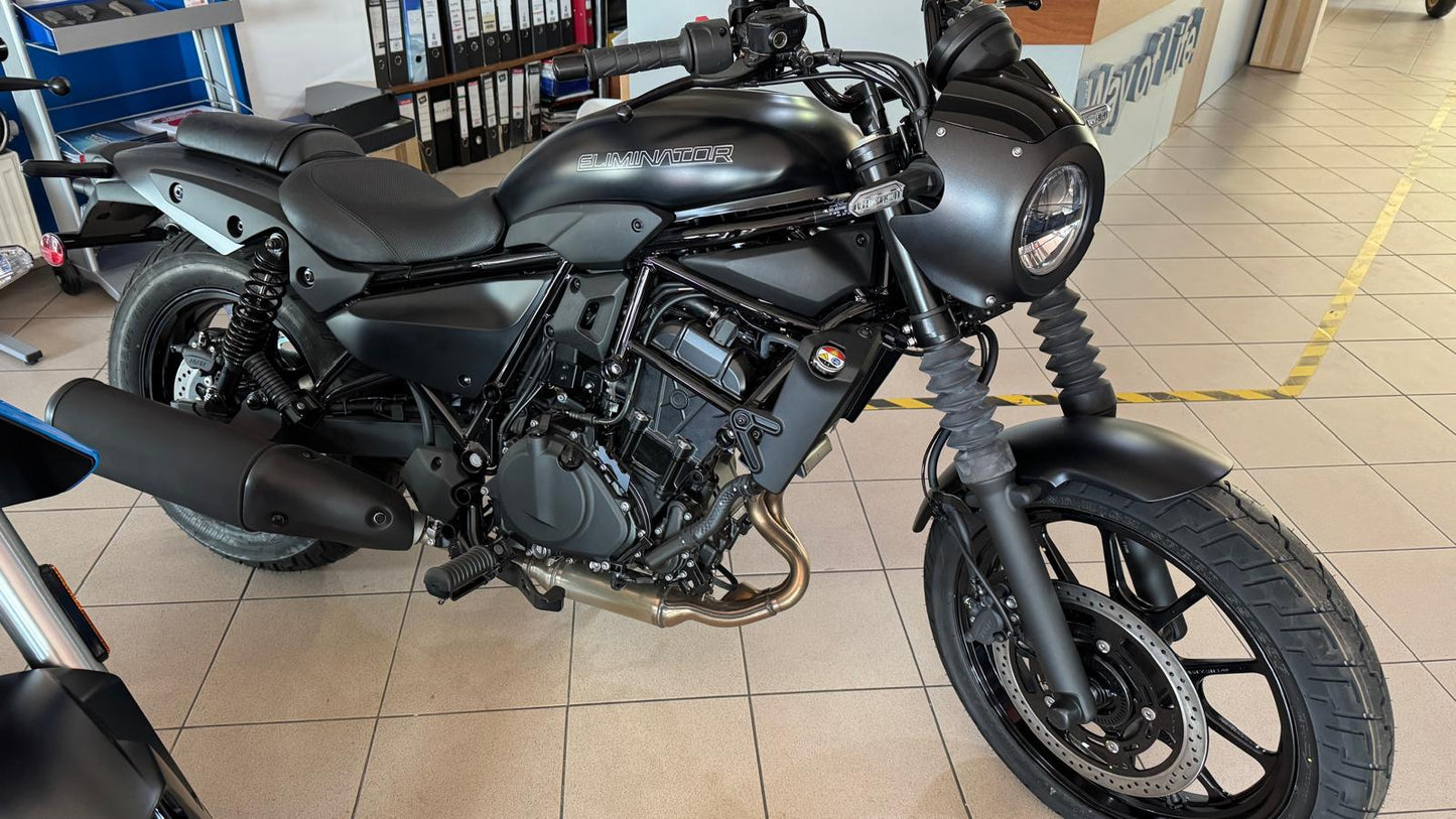 Kawasaki Eliminator 500 SE