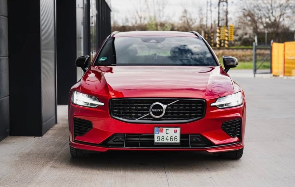 Volvo V60 T6 R-Design