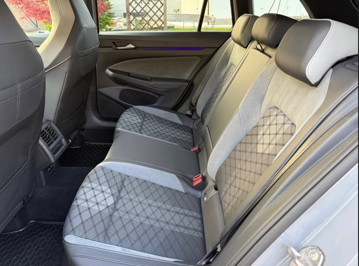 Volkswagen Golf Variant 2,0TDI R-LINE