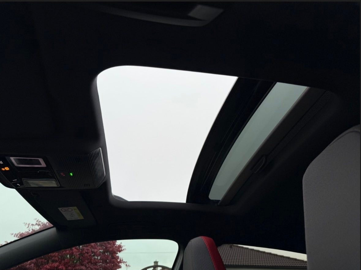 Volkswagen Golf 2.0 TSI GTI DSG