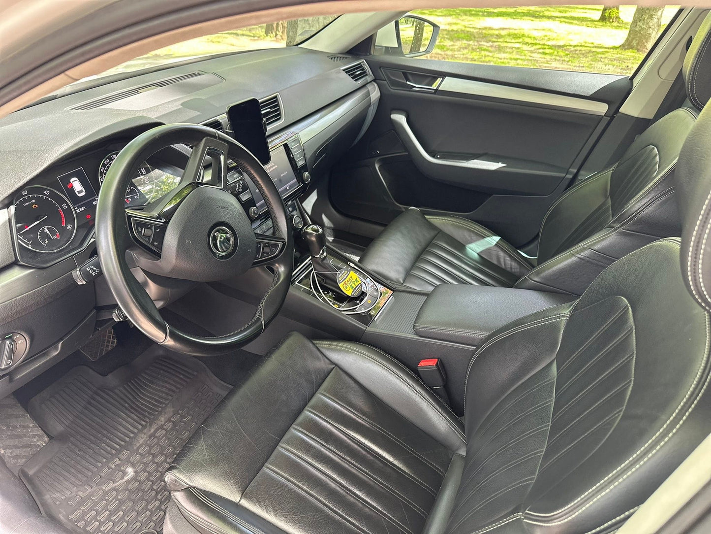 Škoda Superb combi 1.6 TDI DSG