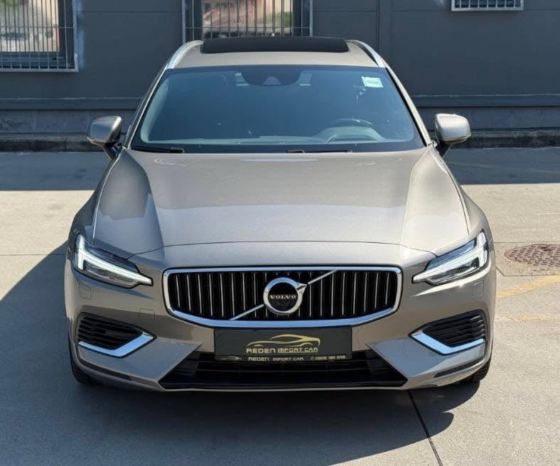 Volvo V60 T8 Twin Engine Inscription eAWD
