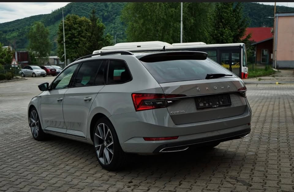 Škoda Superb Combi 2.0 TDI