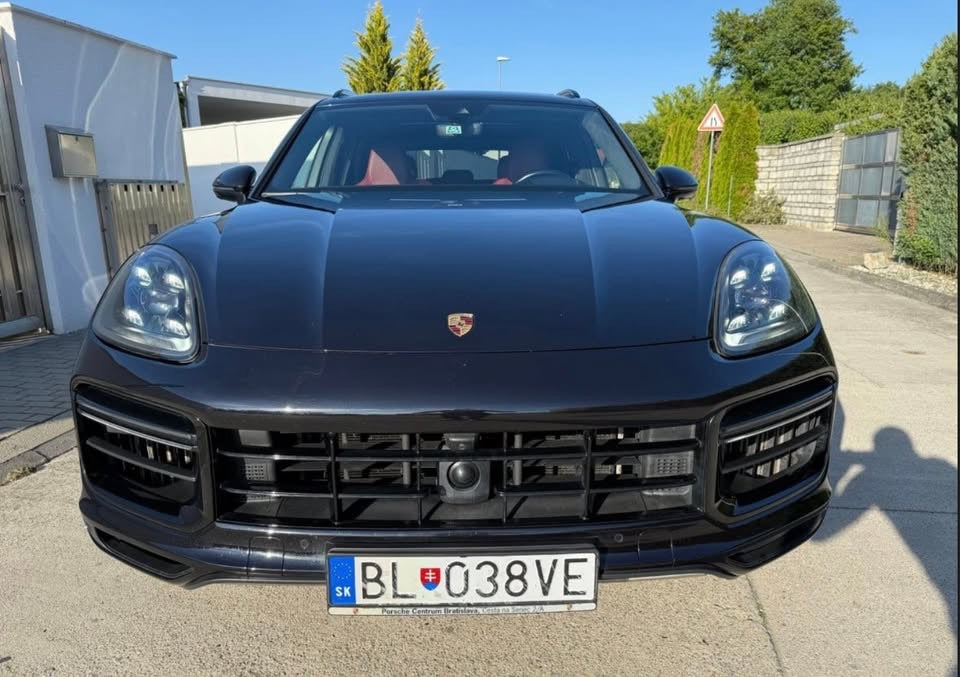 Porsche Cayenne Turbo 4x4