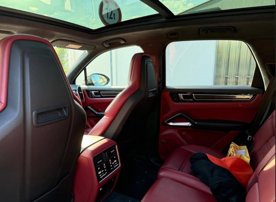 Porsche Cayenne Turbo 4x4