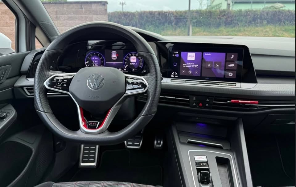 Volkswagen Golf 2.0 TSI 245k GTI DSG