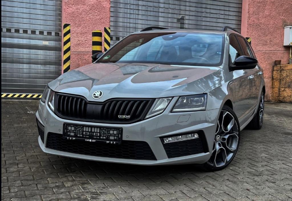 Škoda Octavia Combi 2.0 TSI RS DSG