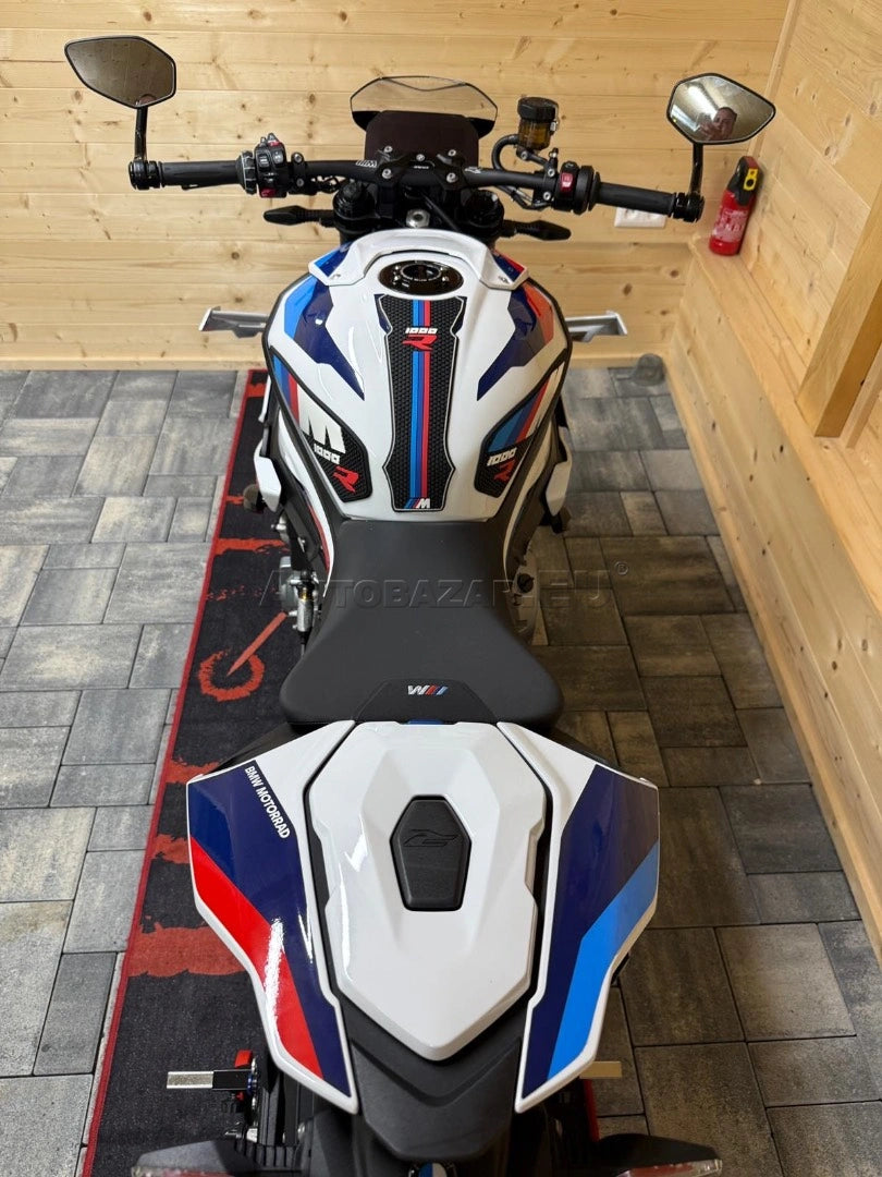 BMW M 1000 RR R
