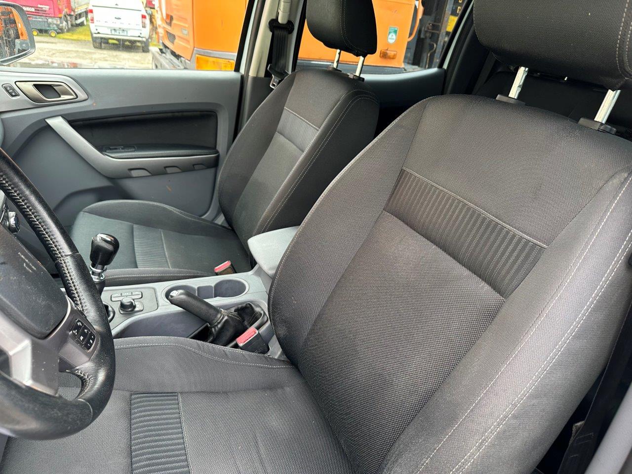 FORD RANGER 2,2 TDCI 160 4X4 DC XLT MANUÁL 6 ST