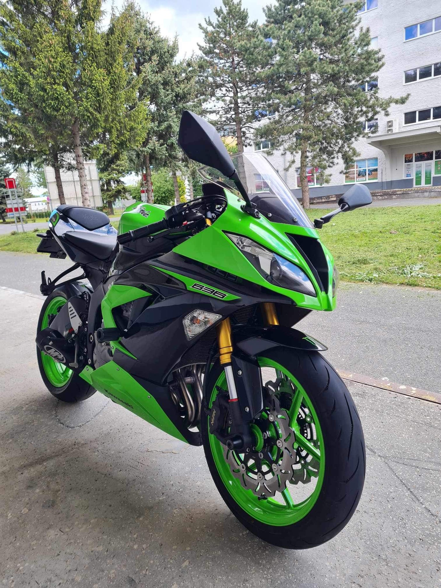 Kawasaki zx6r ninja 636 KTRC