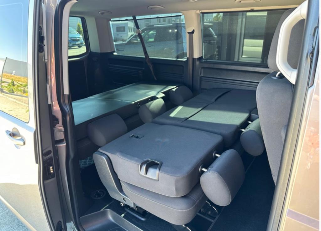 Volkswagen T6 Caravelle T6 LONG 2.0 TDi
