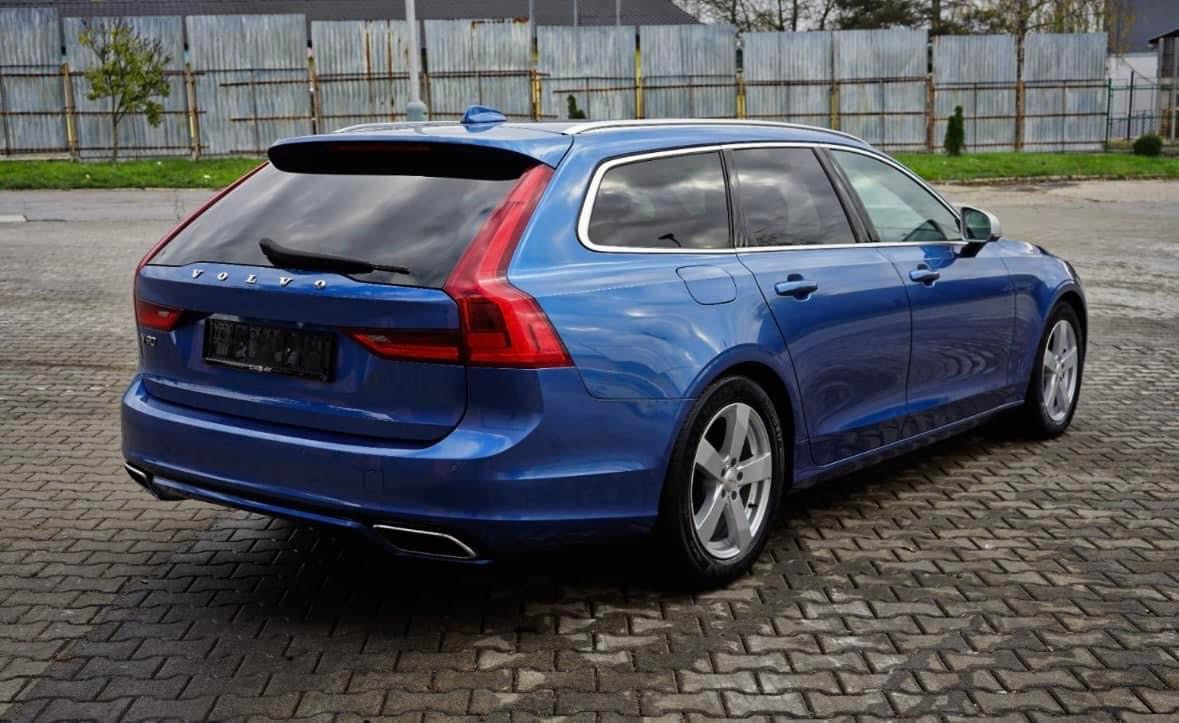 Volvo V90 D4 2.0L R-Design A/T