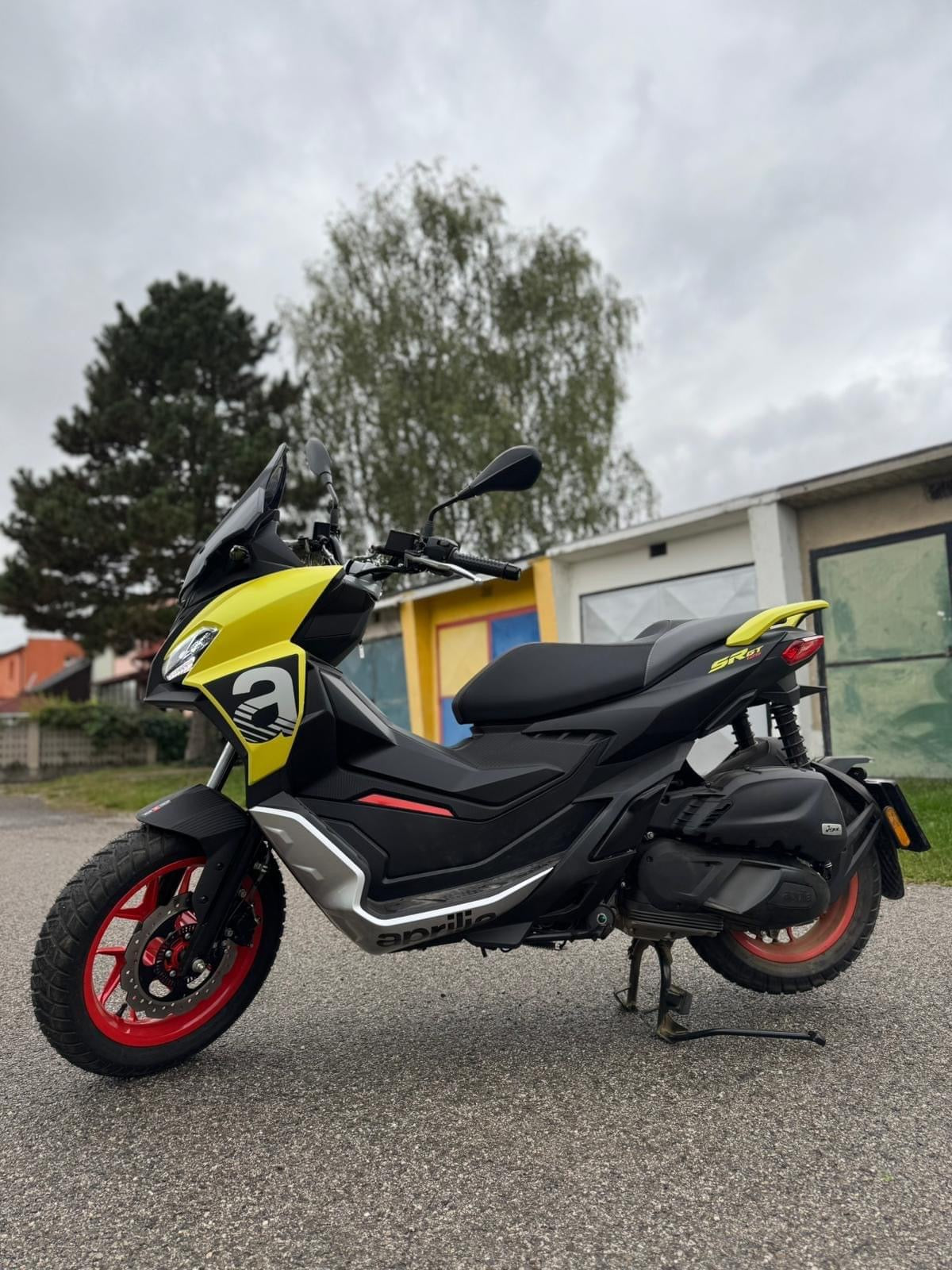APRILIA SR 125 GT