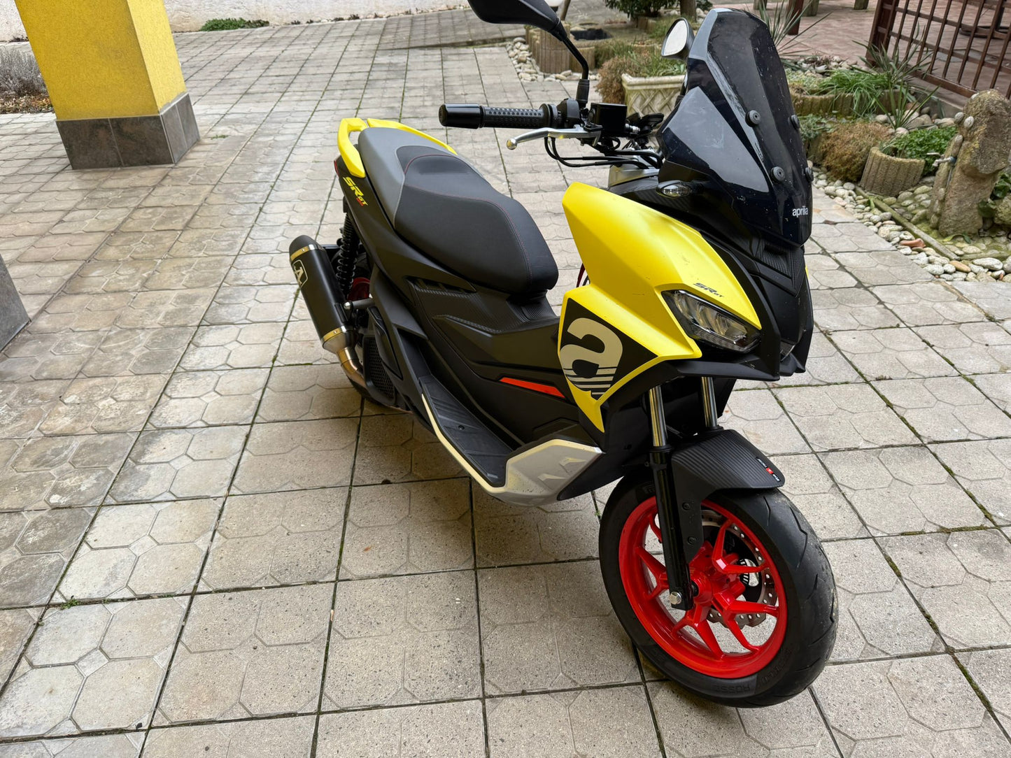 APRILIA SR 125 GT