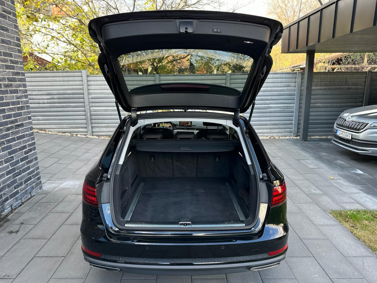 Audi A4 Avant 35 2.0 TDI Design S tronic