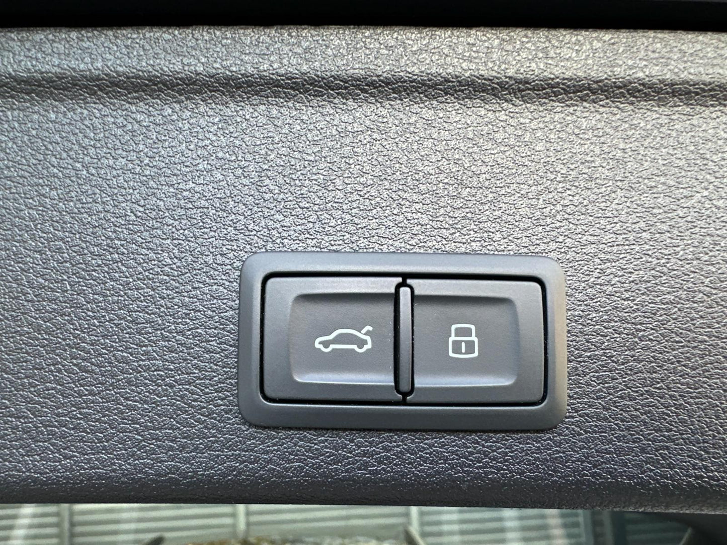 Audi A4 Avant 35 2.0 TDI Design S tronic