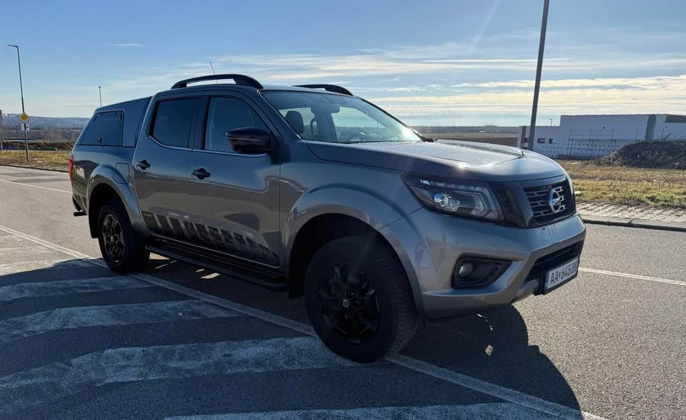 Nissan Navara 2.3 DCI DoubleCab