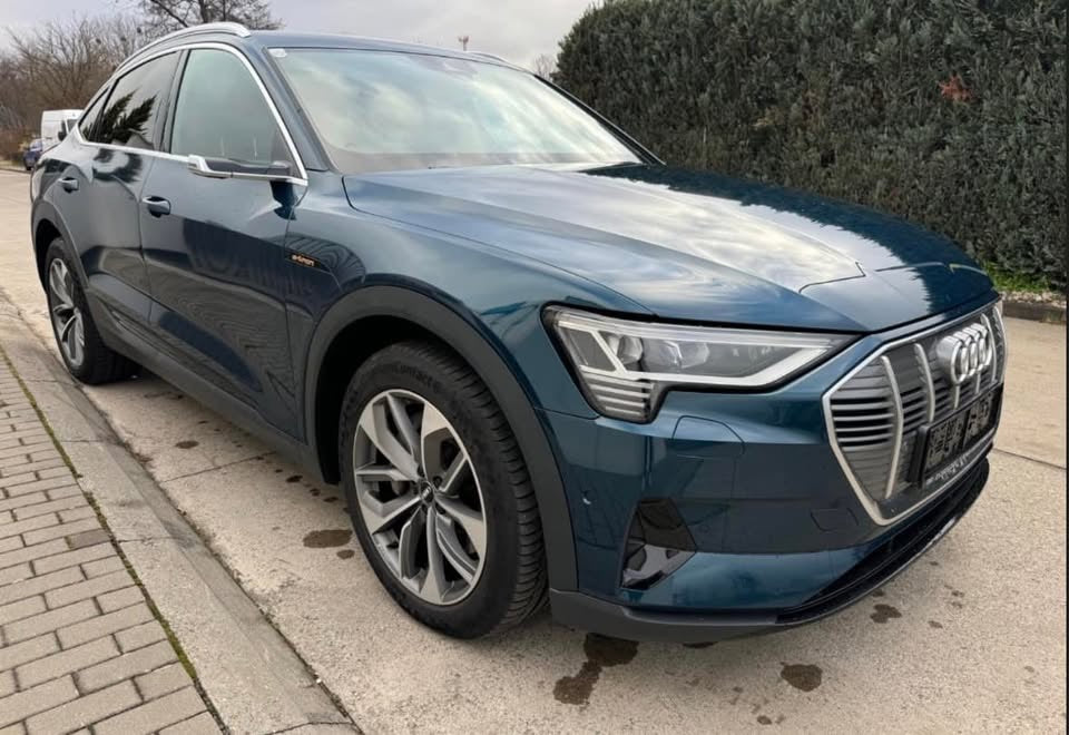 Audi E-tron 50 quattro S line