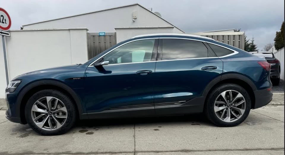 Audi E-tron 50 quattro S line