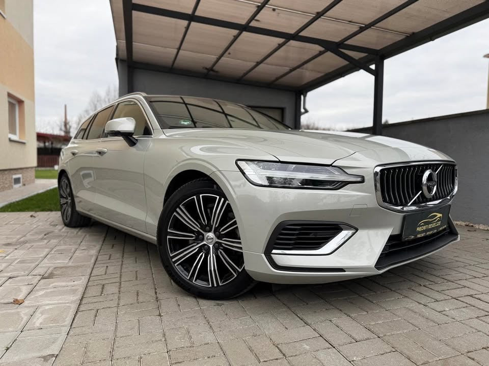 Volvo V60 Recharge T6 2.0 4WD