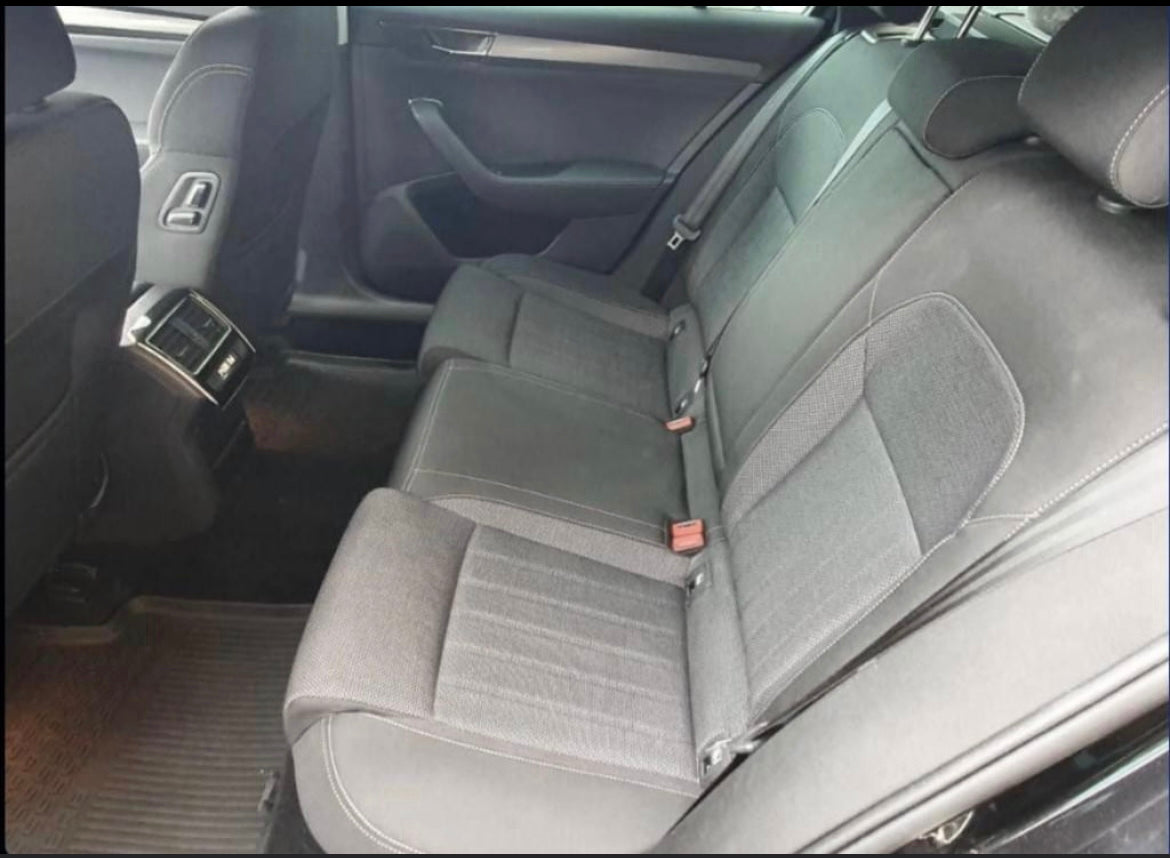 Škoda Superb Combi 2.0 TDI Ambition DSG
