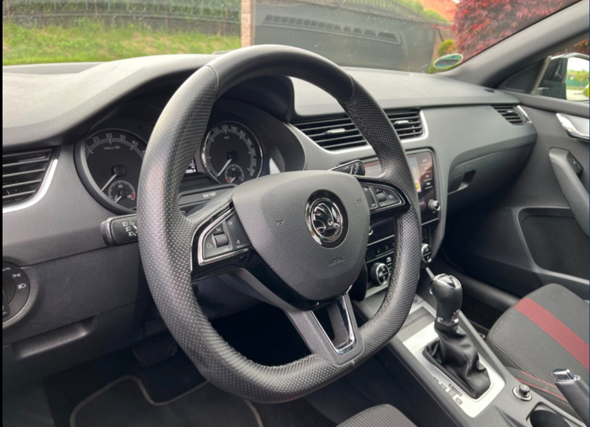 Škoda Octavia Combi 2,0TDI SPORT EDITION DSG,110kW,A7,5dv.