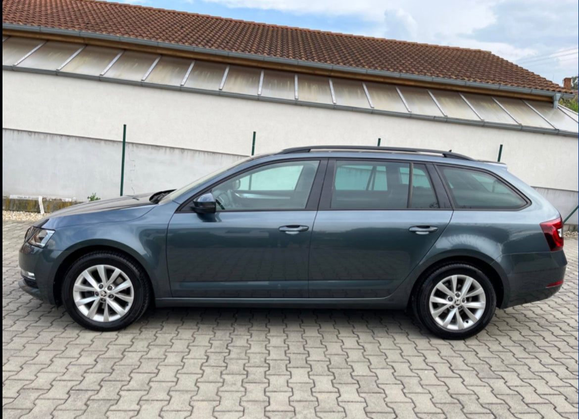 Škoda Octavia Combi 2,0TDI TOUR EDITION DSG,110kW,A7,5dv.